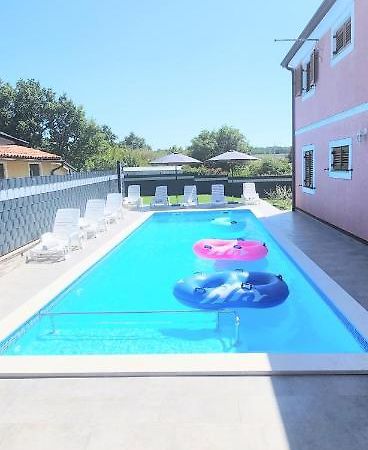 Apartmani Radmila Nova Vas  Екстериор снимка