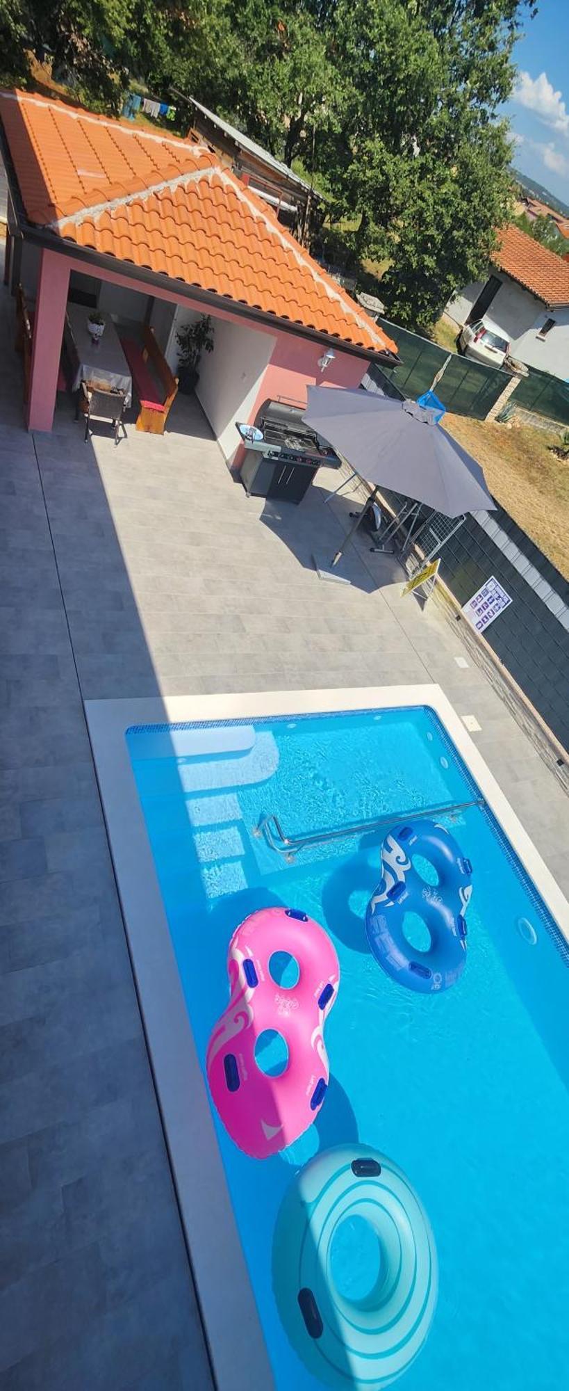 Apartmani Radmila Nova Vas  Екстериор снимка
