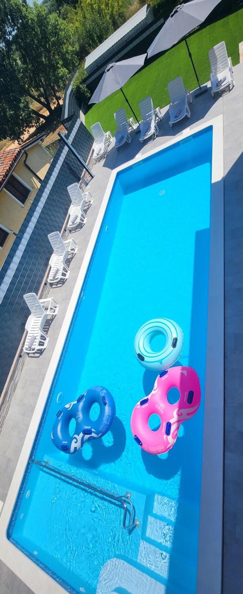 Apartmani Radmila Nova Vas  Екстериор снимка
