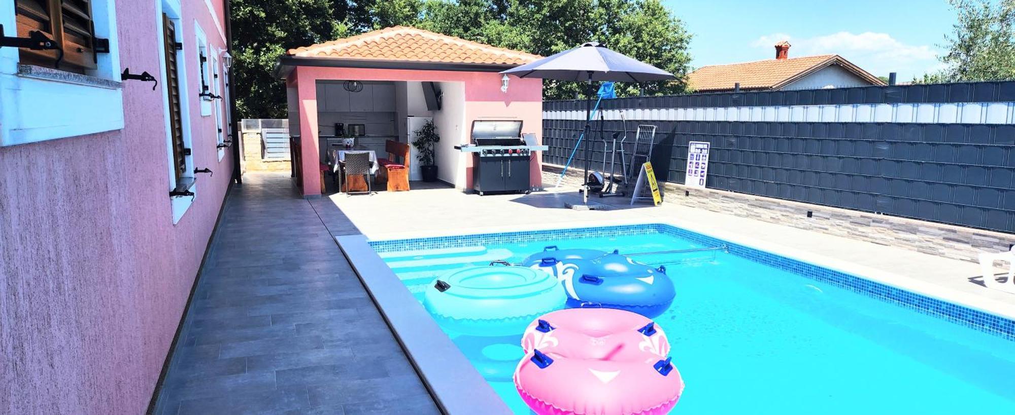 Apartmani Radmila Nova Vas  Екстериор снимка