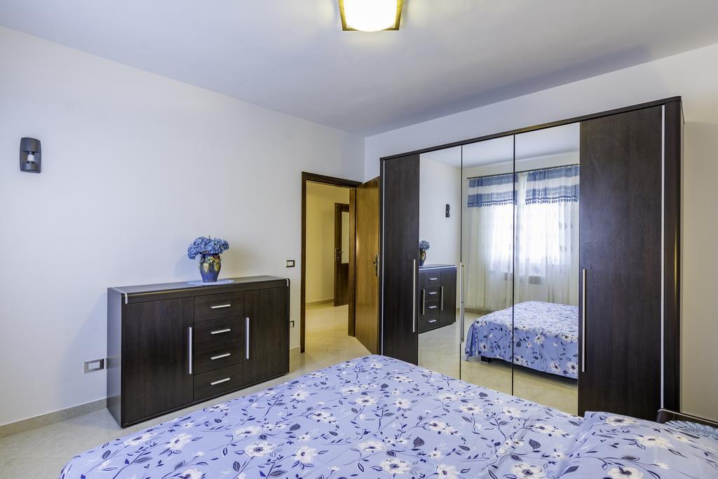 Apartmani Radmila Nova Vas  Екстериор снимка